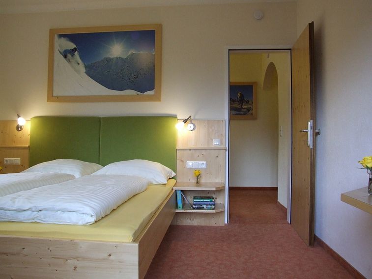 Defregger Naturholzimmer